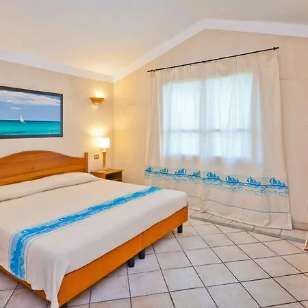 Fantastico Baia De Bahas Two Bedroom Sleeps Six No 1500 Apartment