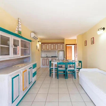 Fantastico Baia De Bahas Two Bedroom Sleeps Six No 1500 Apartment