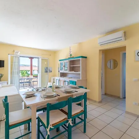 Fantastico Baia De Bahas Two Bedroom Sleeps Six No 1500 Apartment